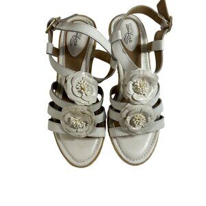 Strictly Comfort Womens 7.5 White Leather Platform Wedge Heels Peep Toe Sandals